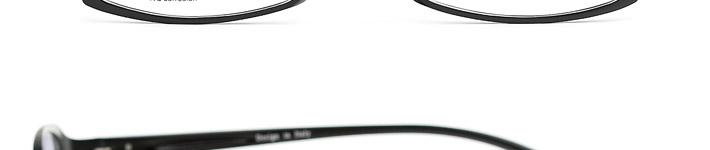 镜架正面角度照片