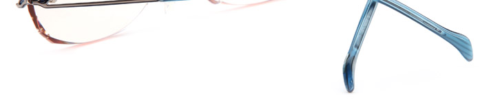 镜架后面角度照片