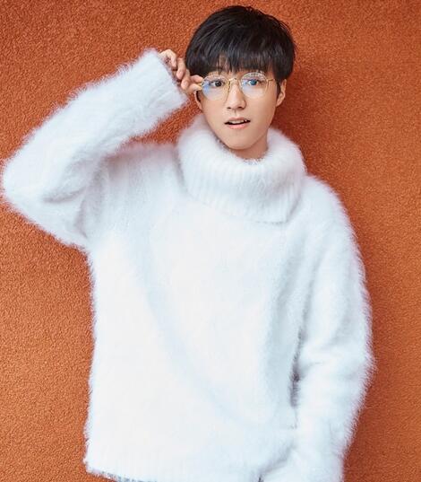 看明星如何用圆框眼镜玩转混搭_亿超眼镜网