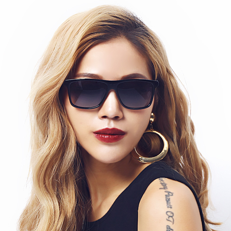 亿超 YC9706 男女通用 太阳镜  C1亮黑/灰