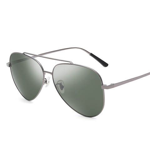 亿超TR90偏光太阳镜墨绿片金色简约男女通用 YC9605C04